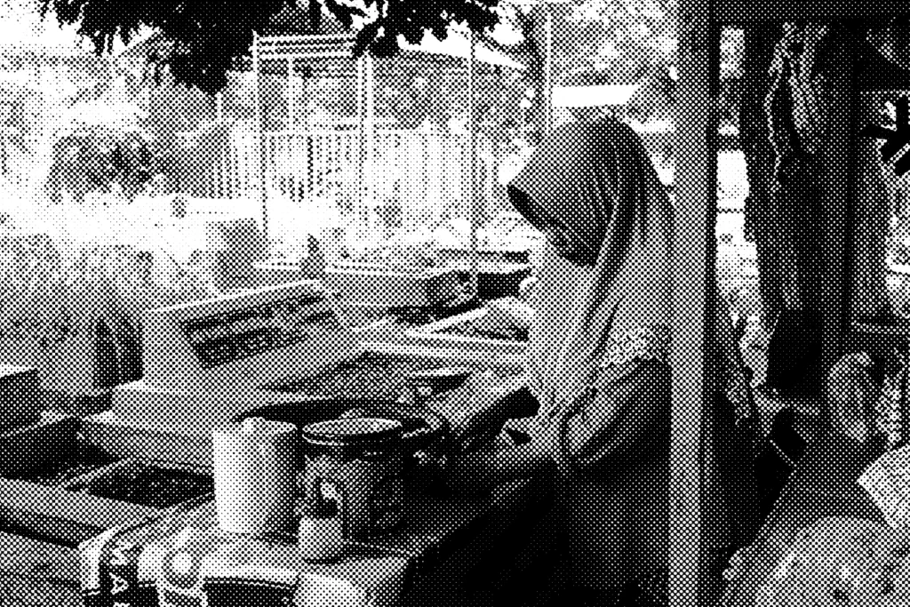 Produksi Ruang di Pemakaman Samaan-Distort Produksi Ruang di Pemakaman Samaan-Distort